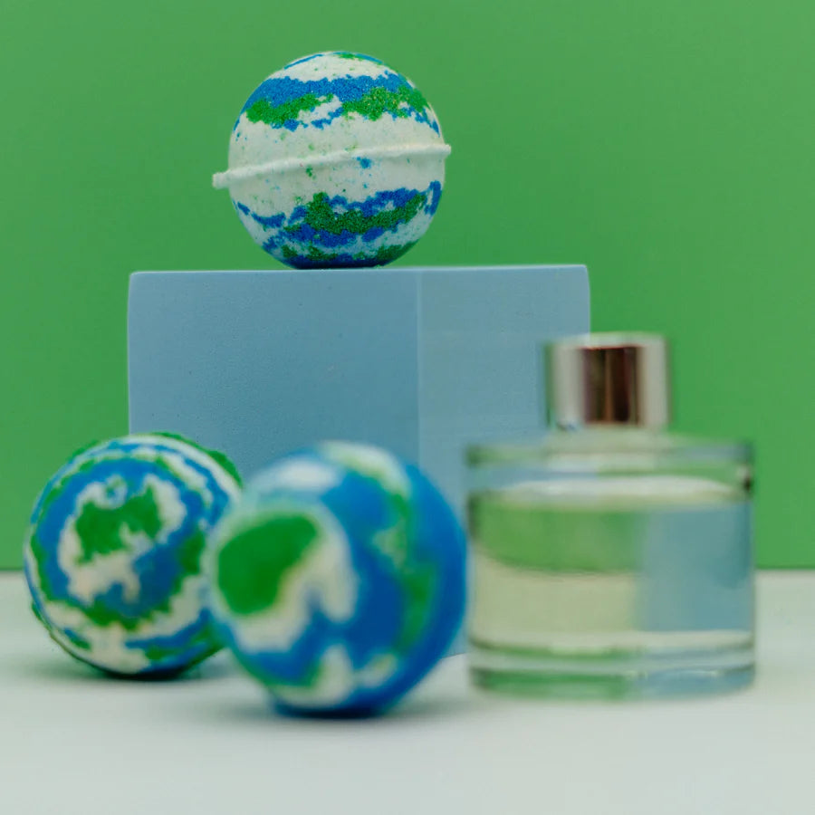 Phantom Bath Bomb